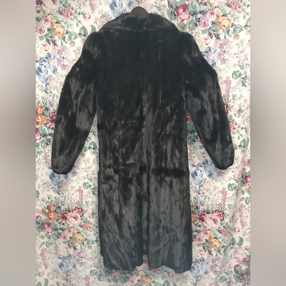 Stunning Vintage trench length Neiman-Marcus Custom Fur Coat! Beaver?!? - Picture 9 of 12
